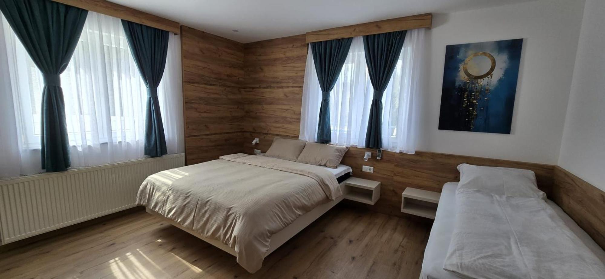 Motel KULA Cazin Buitenkant foto