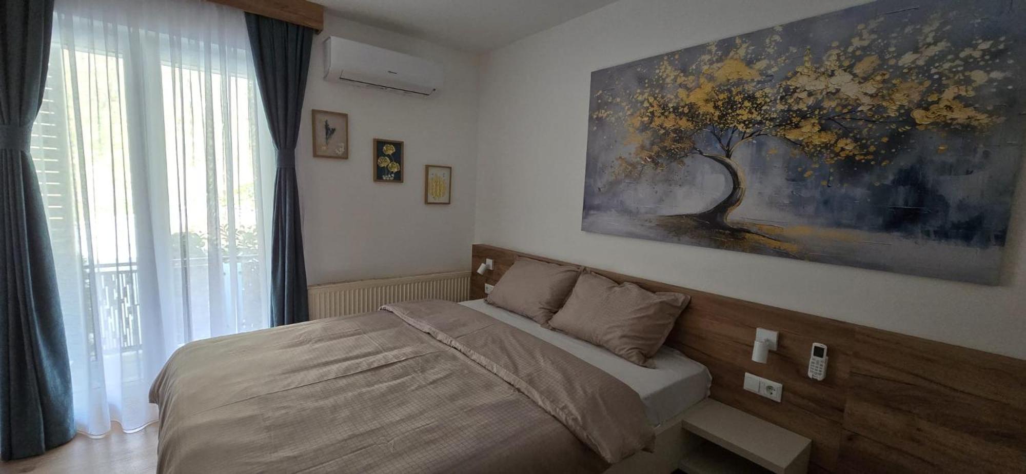 Motel KULA Cazin Buitenkant foto