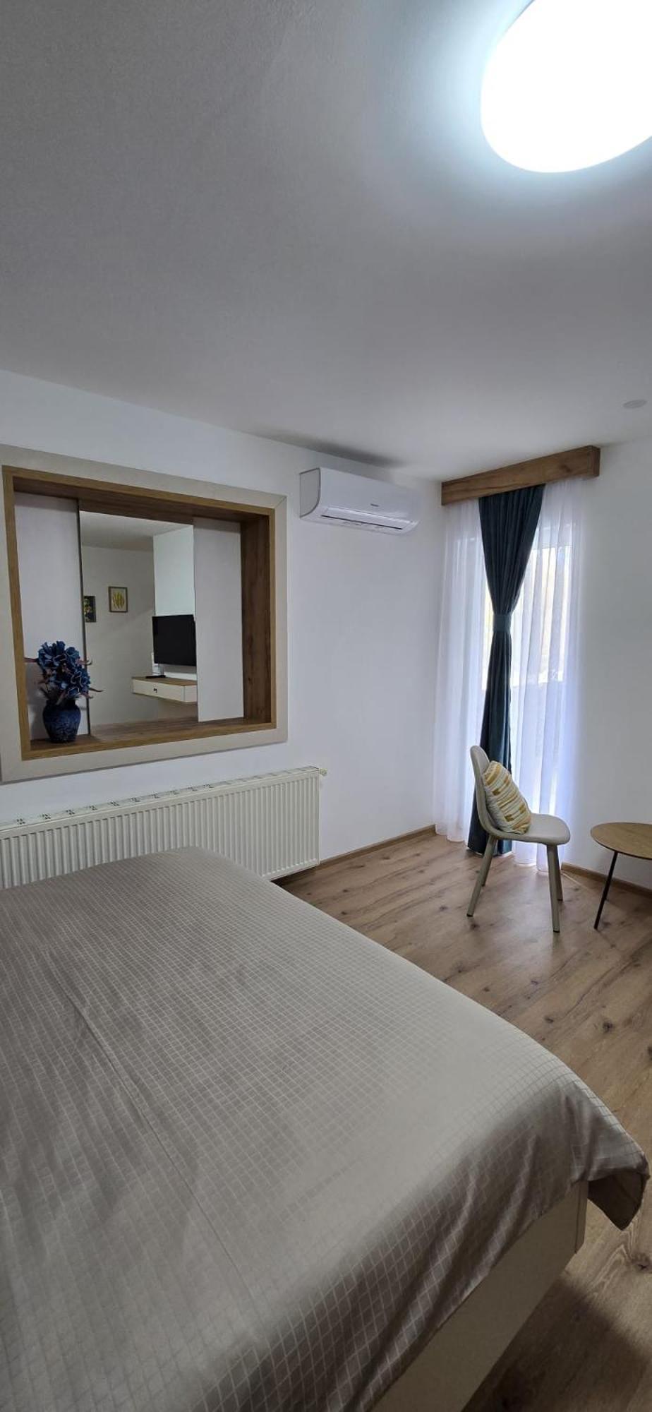 Motel KULA Cazin Buitenkant foto